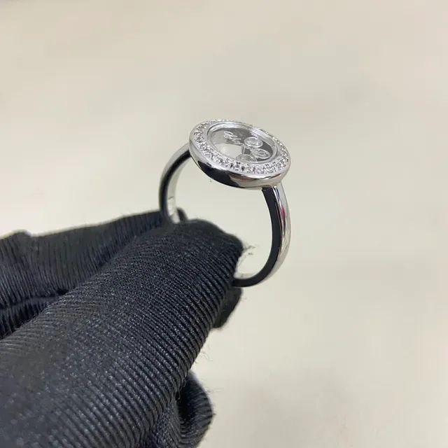 Chopard Happy Diamonds Rotating Disc Pavé Diamond Ring 3