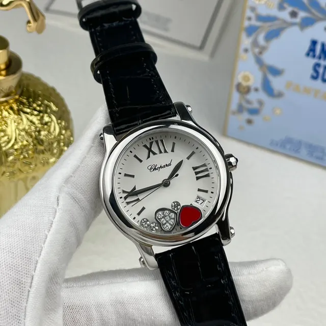 Chopard قلوب سعيدة لون فضي وجه أبيض قلب أحمر ميكانيكية 6