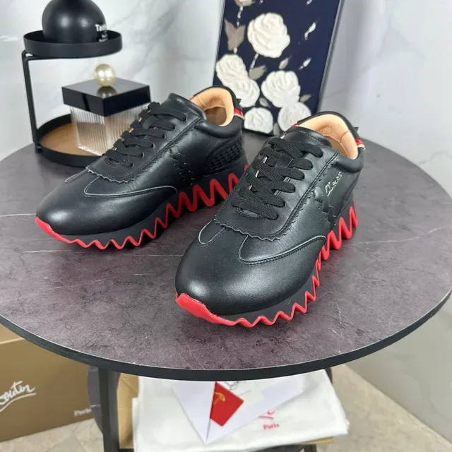 Christian Louboutin स्नीकर्स काला लाल चमड़े का ऊपरी भाग तरंगदार तल लाइफस्टाइल स्नीकर्स 8