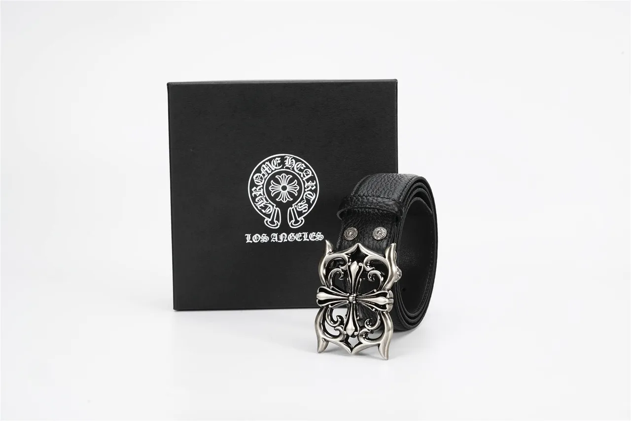 Chrome Hearts 黑色银色 精致的哥特式十字扣 压纹皮革腰带 7