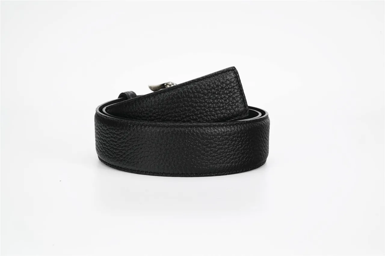 Chrome Hearts 黑色银色 精致的哥特式十字扣 压纹皮革腰带 8
