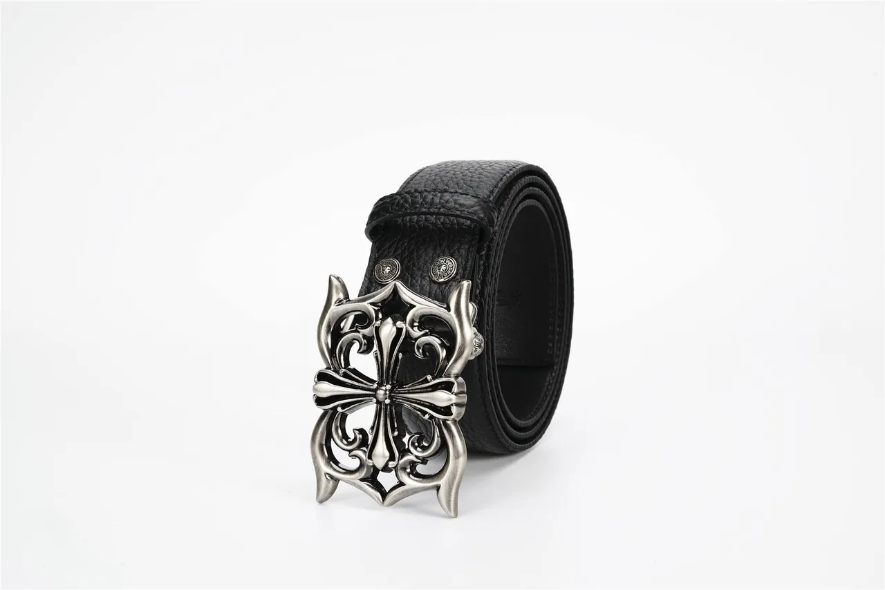 Chrome Hearts 黑色银色 精致的哥特式十字扣 压纹皮革腰带 10