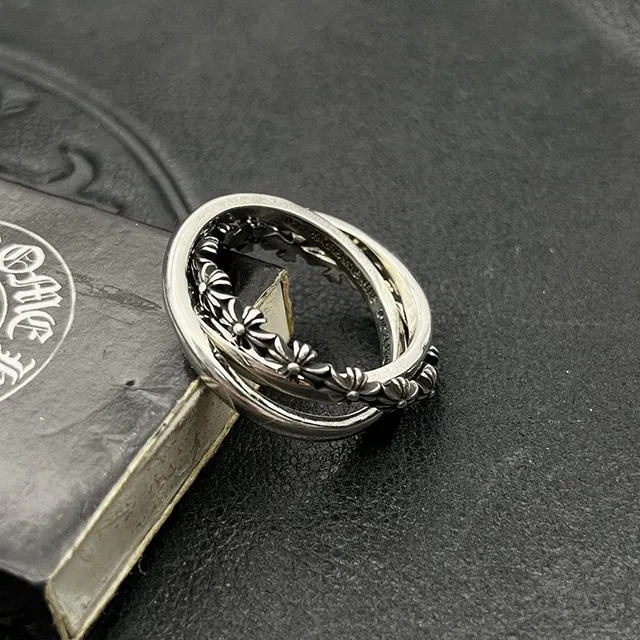 Chrome Hearts फ्लोरल डबल-बैंड ऑक्सीडाइज्ड सिल्वर रिंग 7