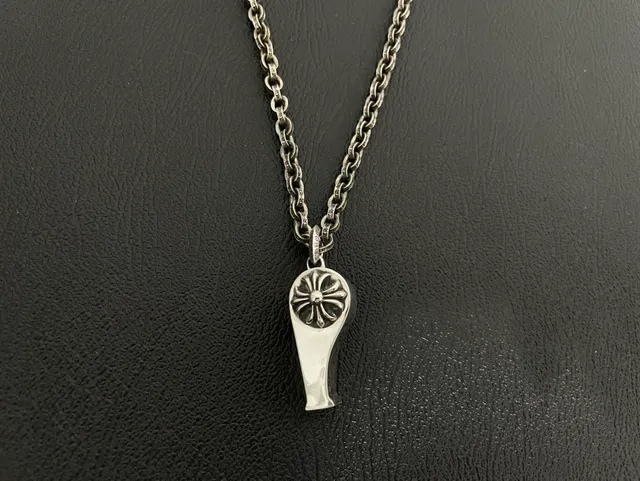 Chrome Hearts تعليقة غوتيكية قلادة معدنية فضية 4