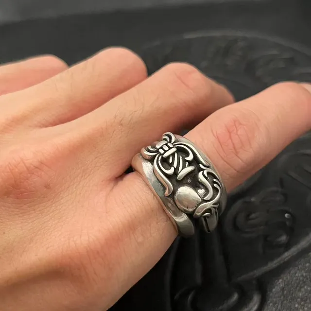 Chrome Hearts ভলিউট চওড়া ব্যান্ড আংটি 3