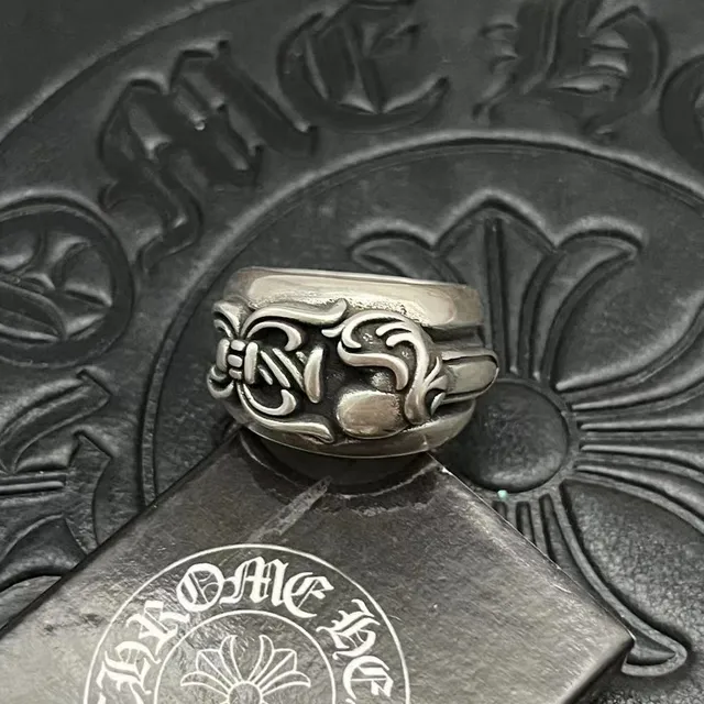Chrome Hearts ভলিউট চওড়া ব্যান্ড আংটি 6