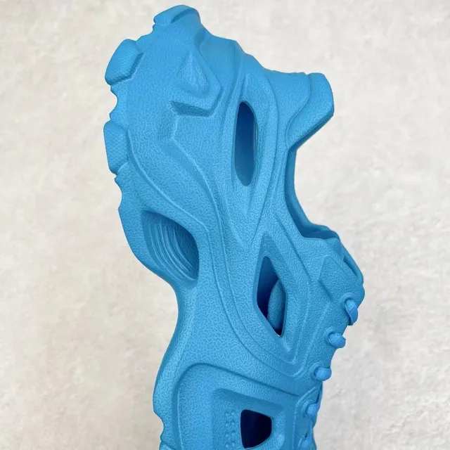 Crocs Classic Clog Blue Molded Foam Clog 5