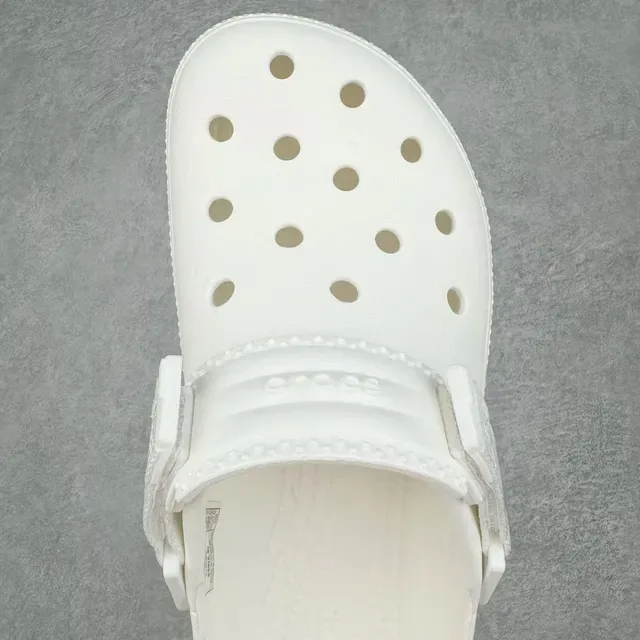 Crocs Echo Clog सफेद और काला 7