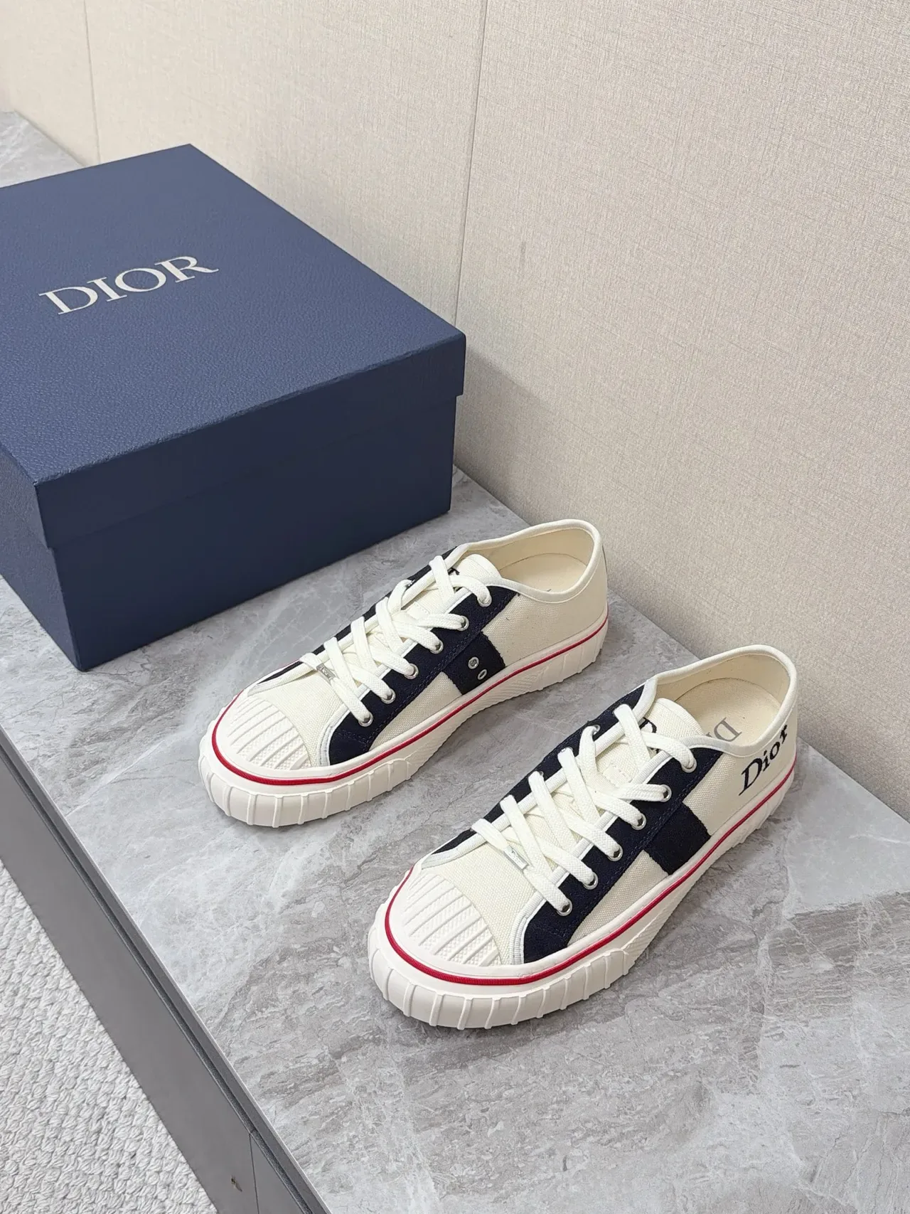 Dior B23 Beige Navy Canvas ऊपरी क्रॉस-स्ट्राइप पैनल लाइफस्टाइल स्नीकर्स 5