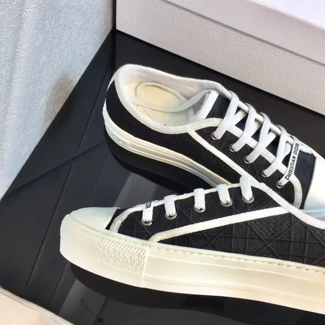Dior B23 Black and White Canvas Lifestyle Sneakers 6
