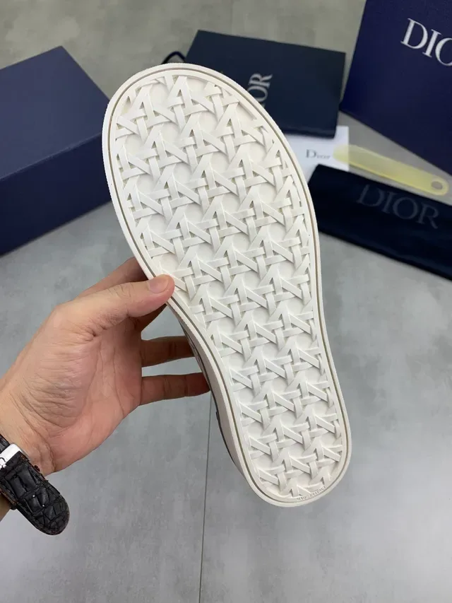 Dior B23 Gris Blanco Slip-On Monogram-Impreso Lifestyle Sneakers 2
