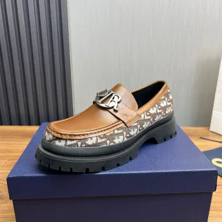 Dior B23 Loafer تان جلد مونوغرام نسيج سميك قاعدة لوج Loafer