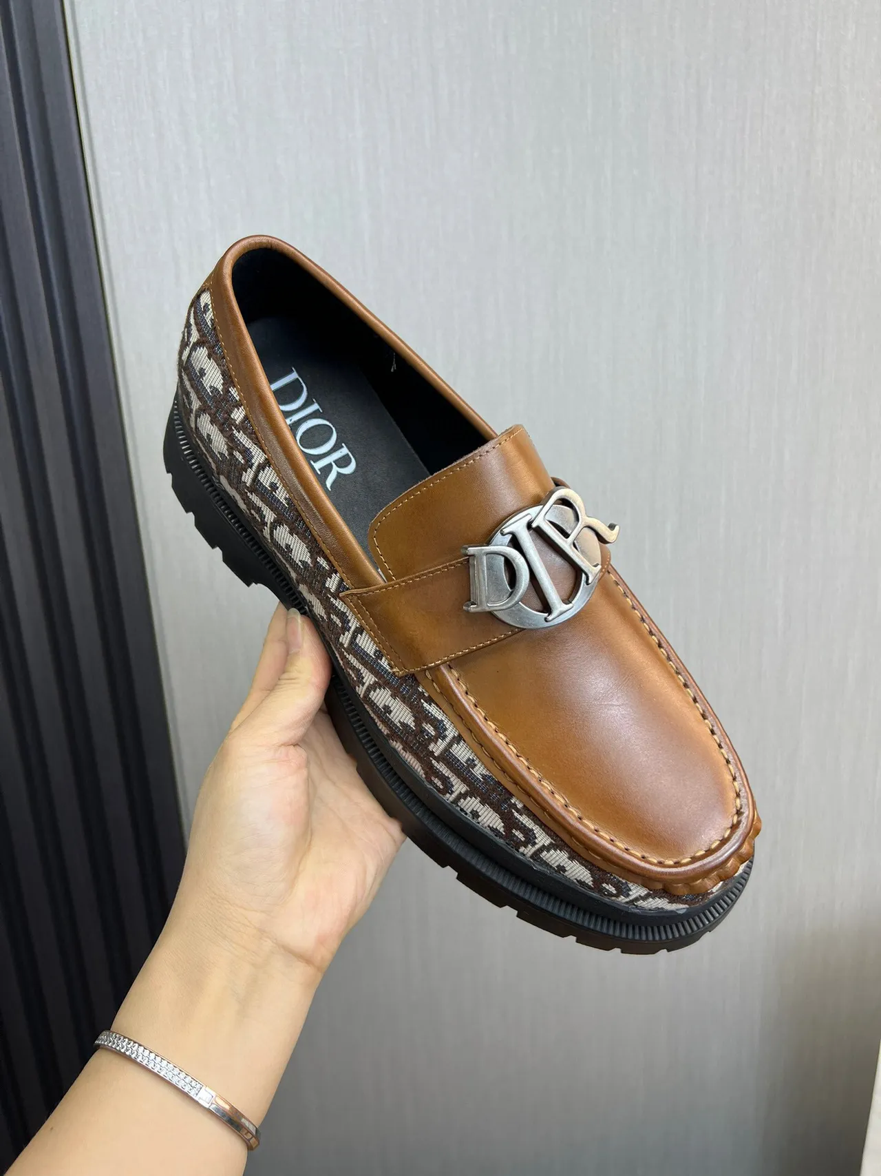Dior B23 Loafer ট্যান চামড়া মোনোগ্রাম বস্ত্র ঘন লাগসোল Loafer 7