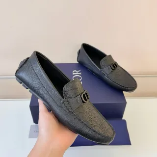 Dior 黑色压纹皮革压花字母印花乐福鞋