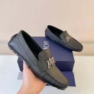 Dior 黑色银色 压纹皮革 金属 Logo 硬件 乐福鞋