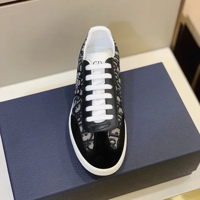 Dior Negro Blanco Oblique Monogram Canvas Skull-and-Crossbones Embroidery Lifestyle Sneakers 9