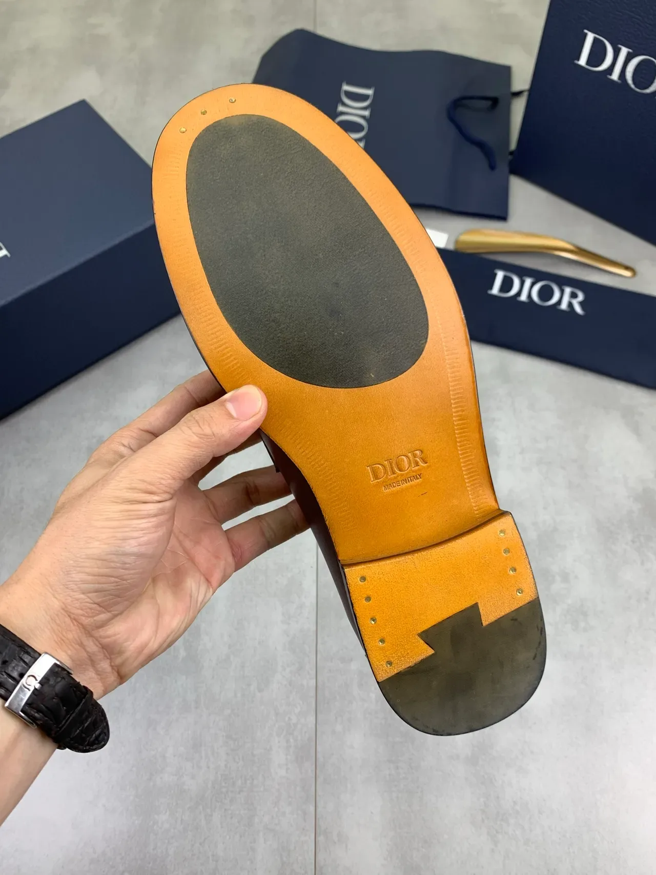 Dior Marrom Dourado Couro Liso D-Buckle Mocassim 3
