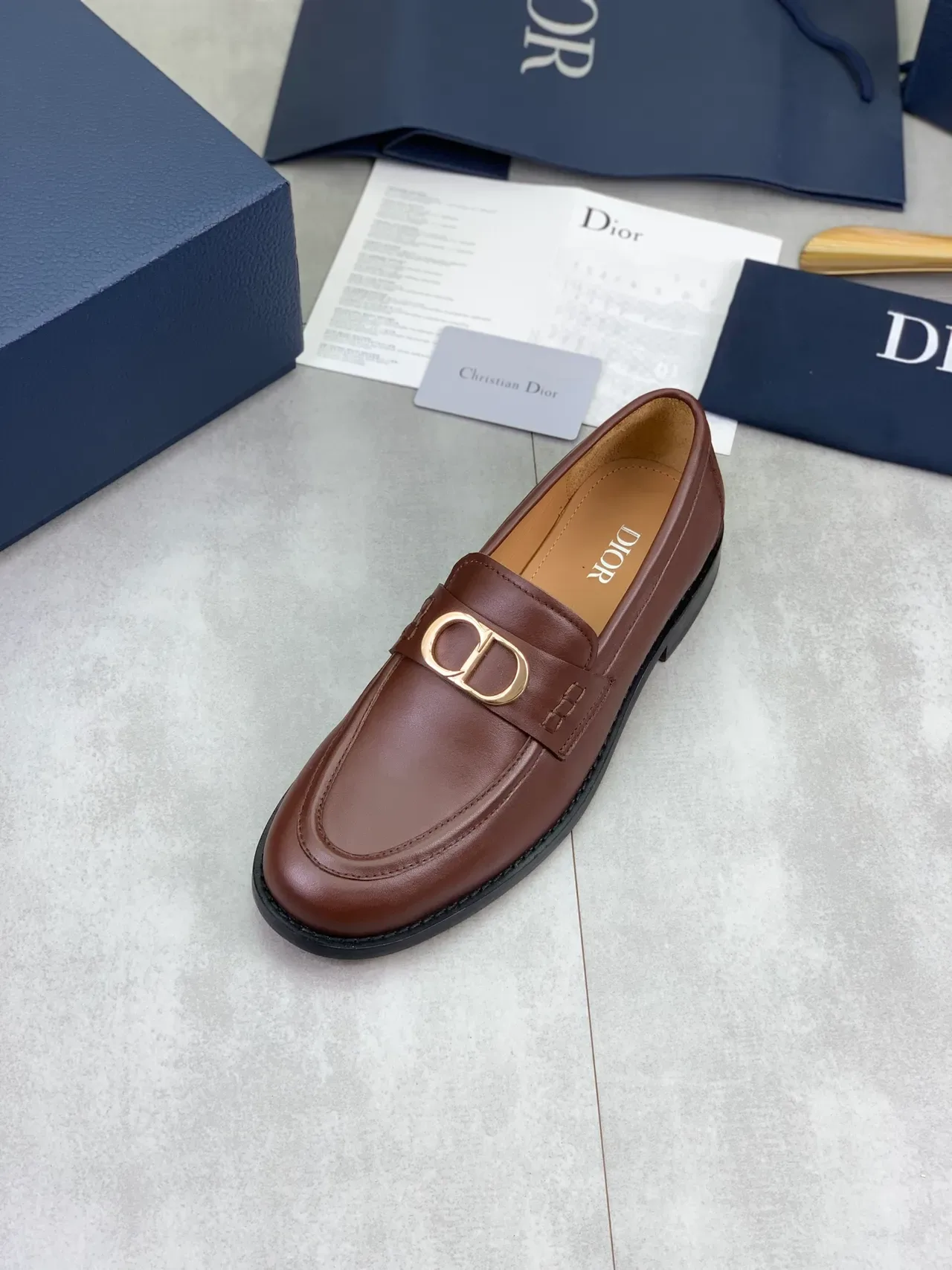 Dior Marrom Dourado Couro Liso D-Buckle Mocassim 4