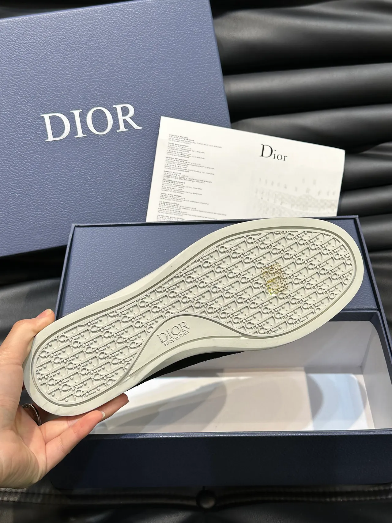 Dior J’Adior কুইল্টেড কালো সুয়েড লোয়ার্স 2