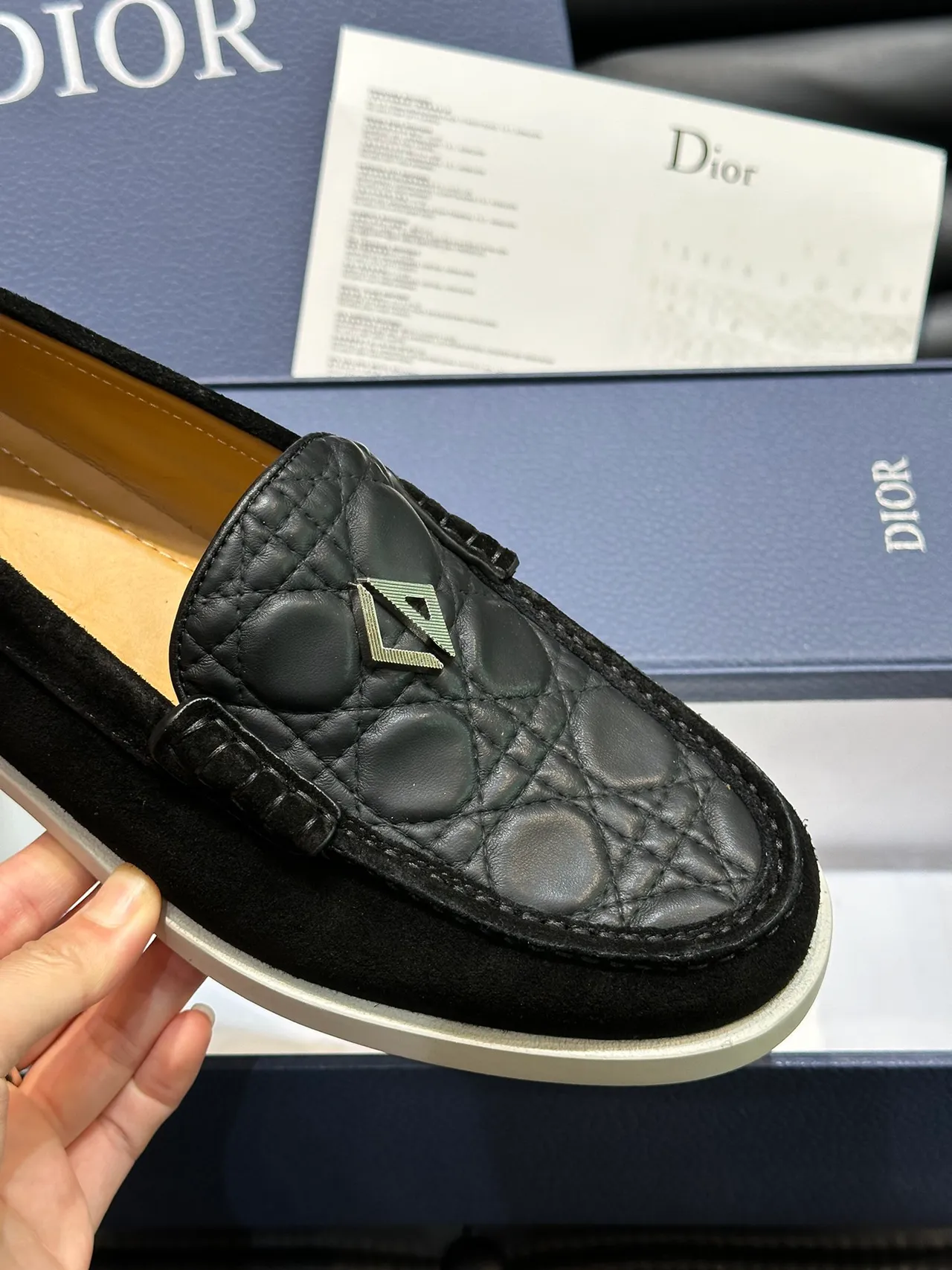 Dior J’Adior কুইল্টেড কালো সুয়েড লোয়ার্স 3