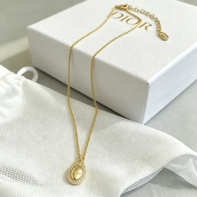 Collar Dior La D de Gold White Oval Locket Pendant Pavé Crystal Bezel 6