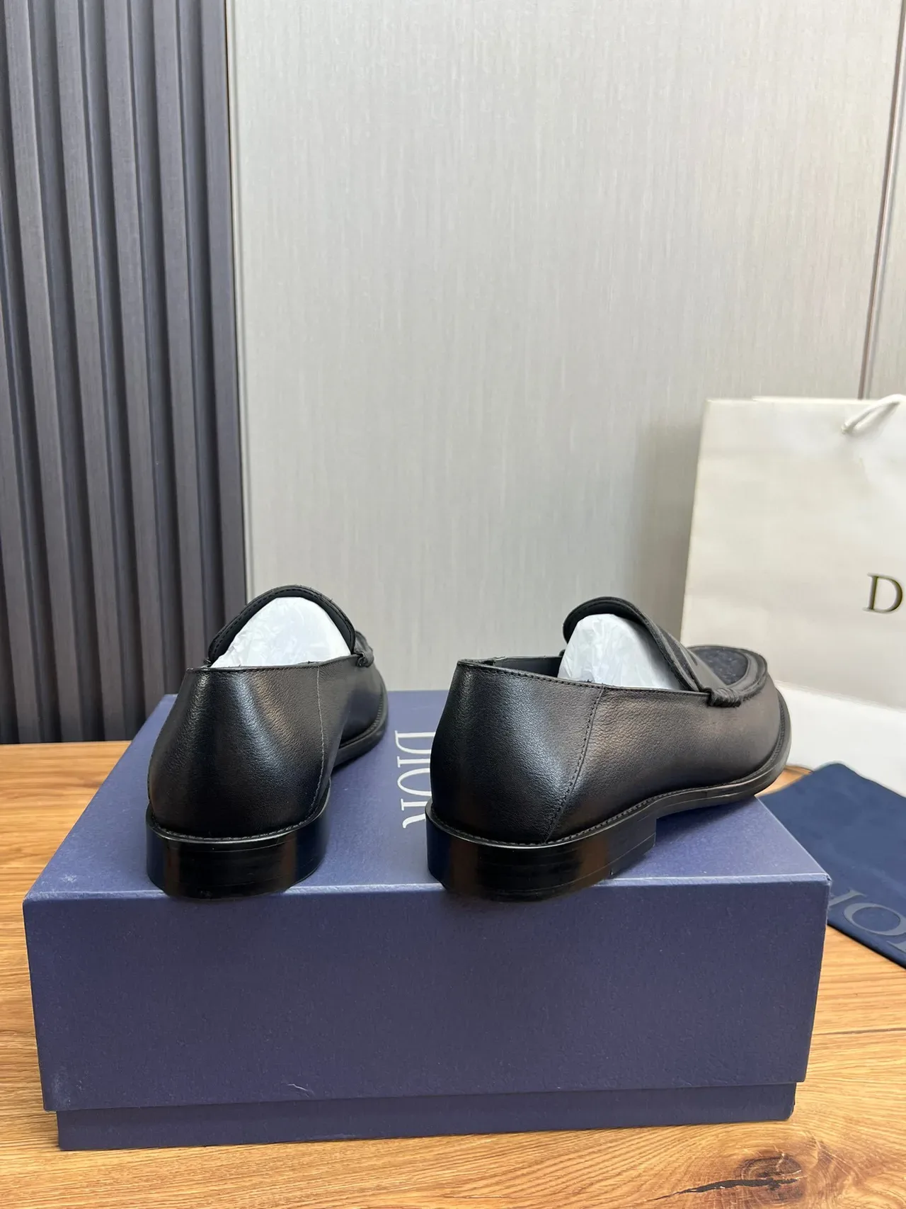 Dior Loafer Noir Texturé Monogramme Moc-Toe Penny Loafer 4
