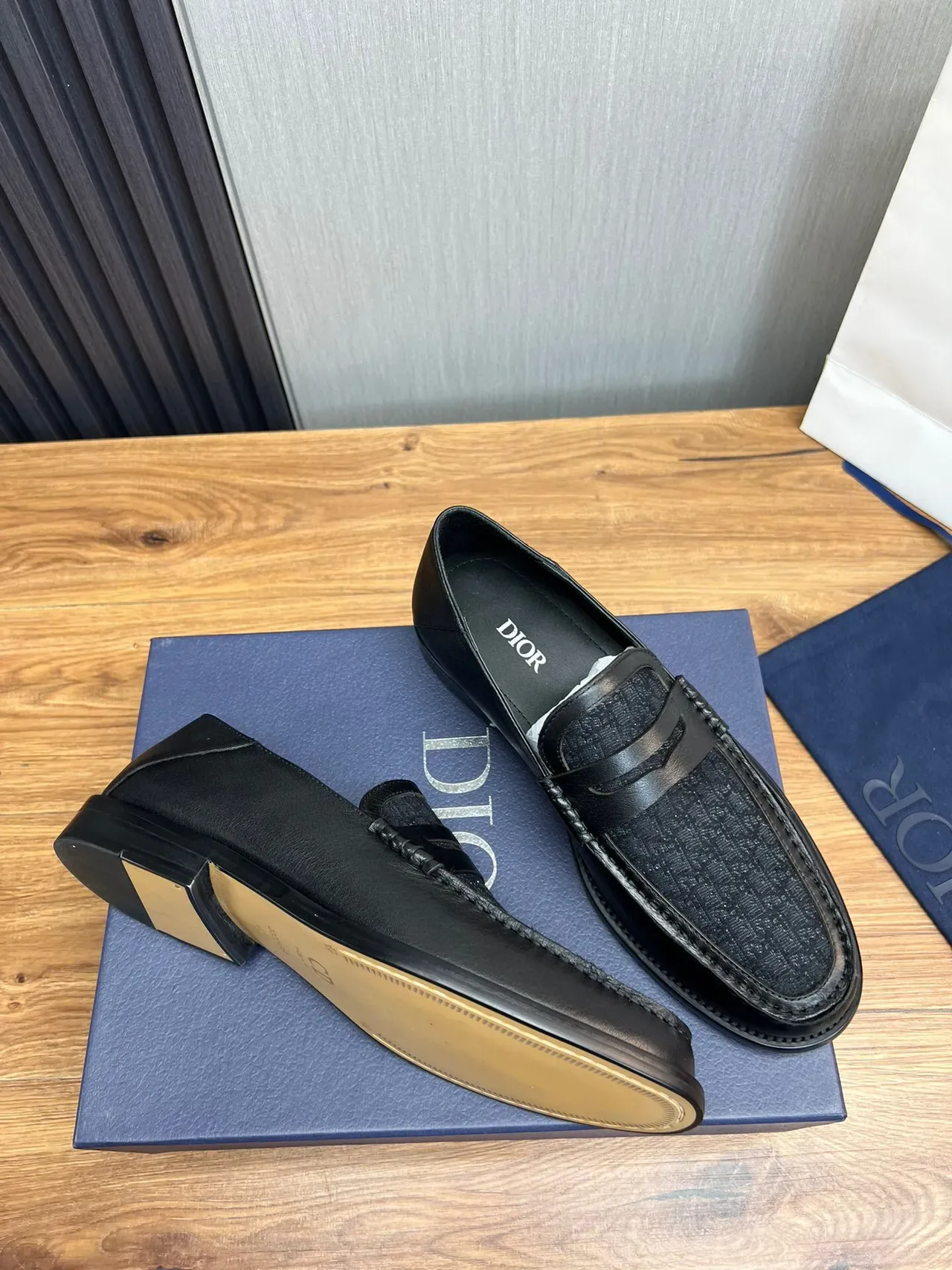 Dior Loafer Noir Texturé Monogramme Moc-Toe Penny Loafer 5