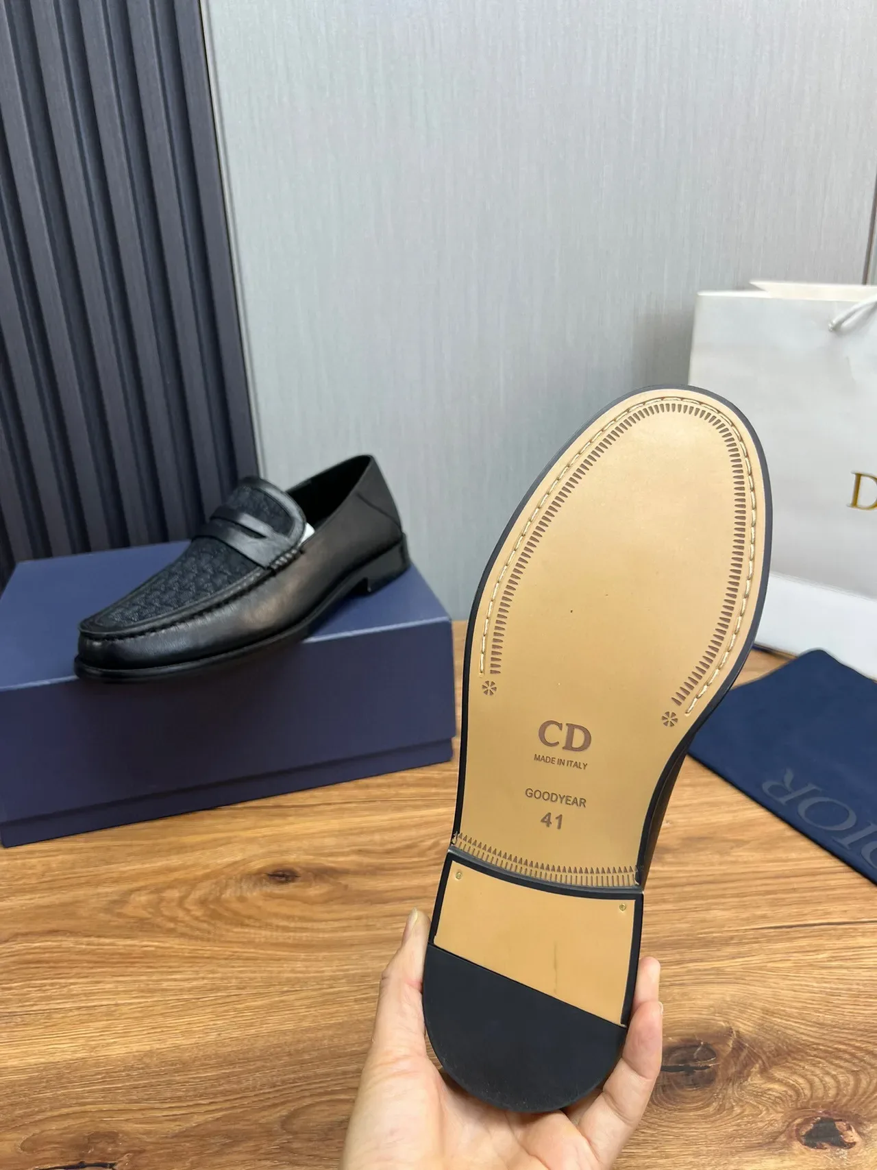 Dior Loafer Noir Texturé Monogramme Moc-Toe Penny Loafer 9