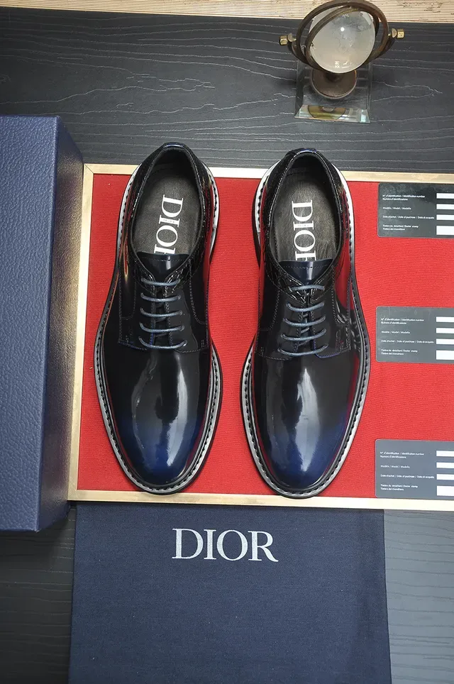 Dior Navy Black हाई ग्लॉस पैटेंट लेदर कैप टू ऑक्सफोर्ड जूते 5