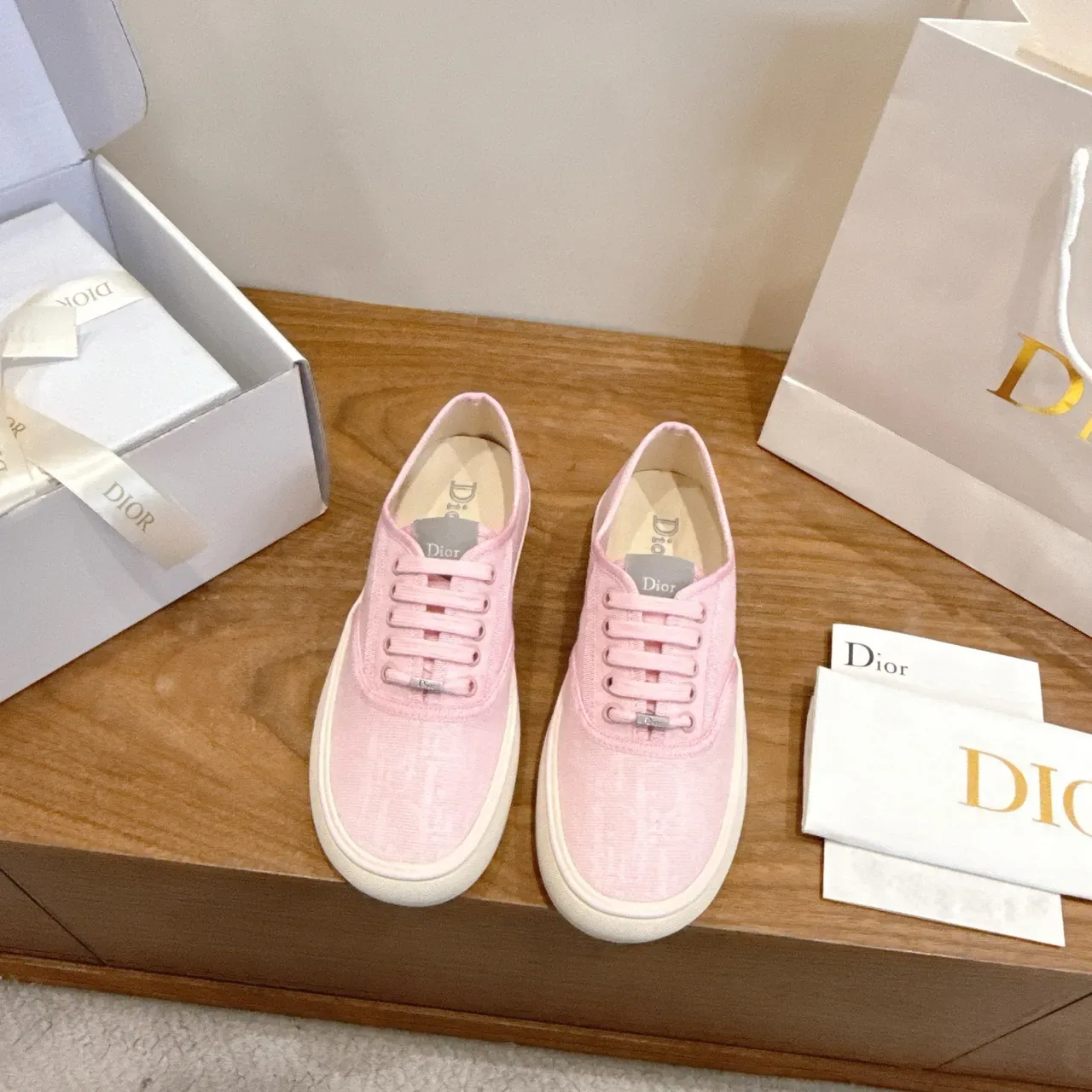 Dior 粉白 帆布低帮生活鞋 5