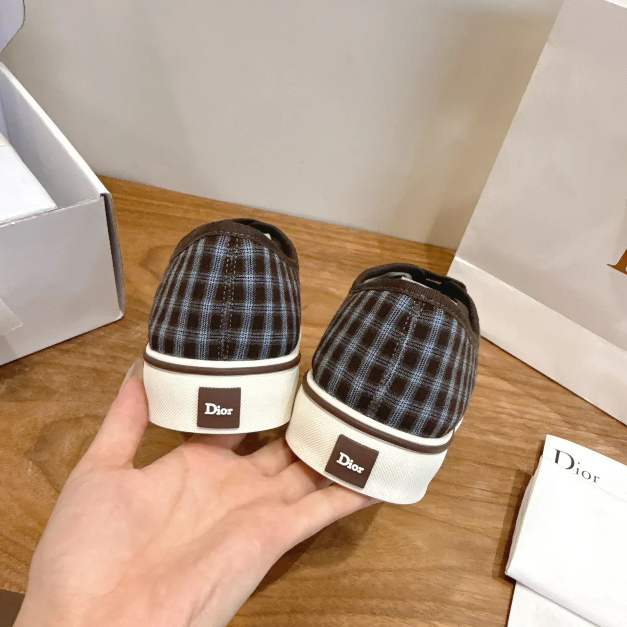 Dior Zapatillas Lifestyle de Lona Plaid de Punta Baja 3