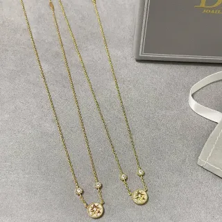 Dior Rose des Vents Collier à pendentif Compass Rose