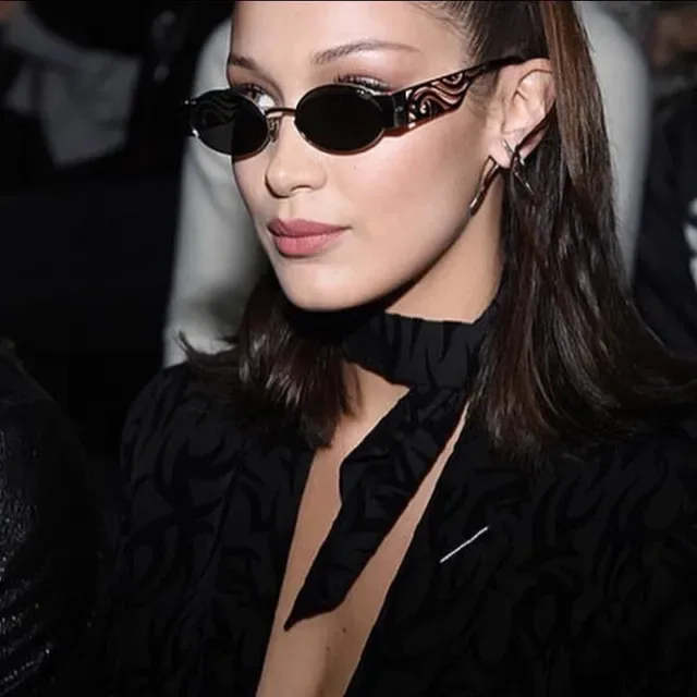 Dior So Real Gafas de sol negro gris lentes ovaladas cutout wave-pattern patillas 5