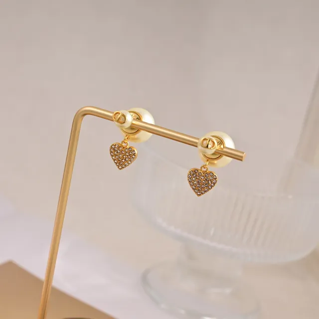 Dior Tribales Boucles d'oreilles en perles et cristal en forme de cœur doré 4