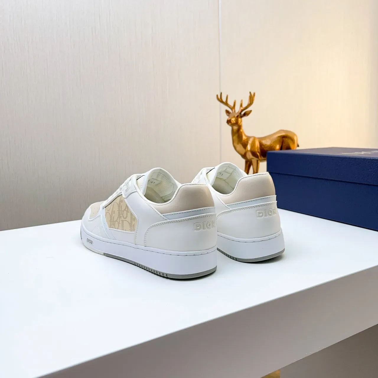 Dior White Beige Low-Top Panelled Leather Lifestyle Sneakers 2