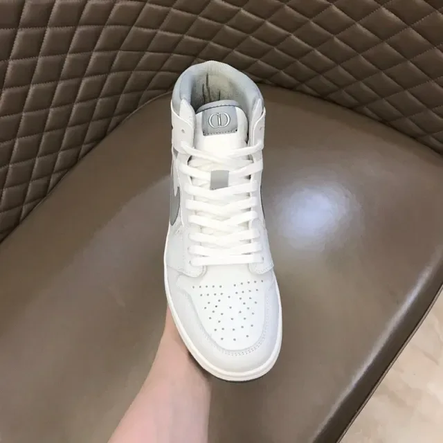 Dior White Gray High-Top Monogrammed Basketball Shoes 4