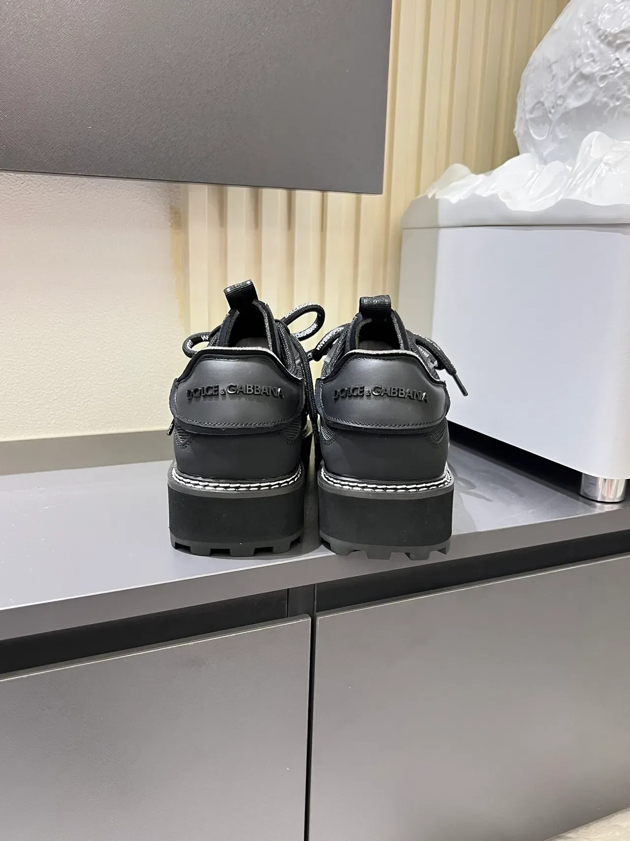 Dolce & Gabbana Black White Chunky Platform Sole Mixed-Material Upper Lifestyle Sneakers 2