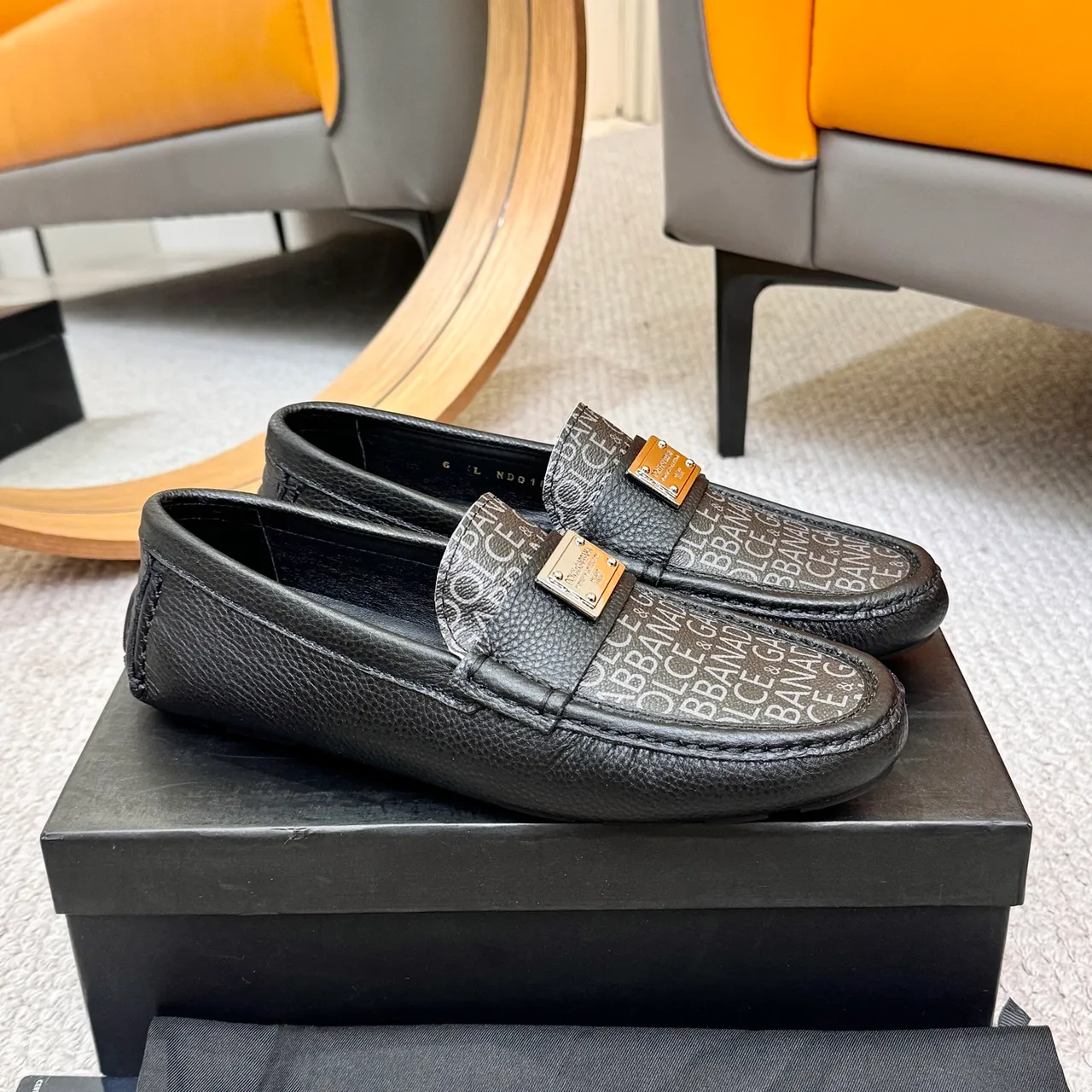 Dolce & Gabbana Portofino Monogram Leather Loafer 4