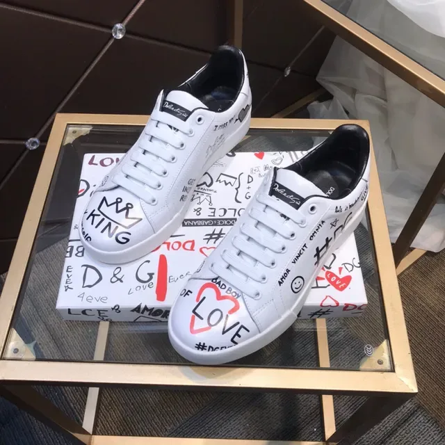 Dolce & Gabbana সাদা কালো হাতে আঁকা গ্রাফিটি গ্রাফিক্স চামড়ার উপরের অংশ লাইফ স্টাইল স্নিকার্স 9