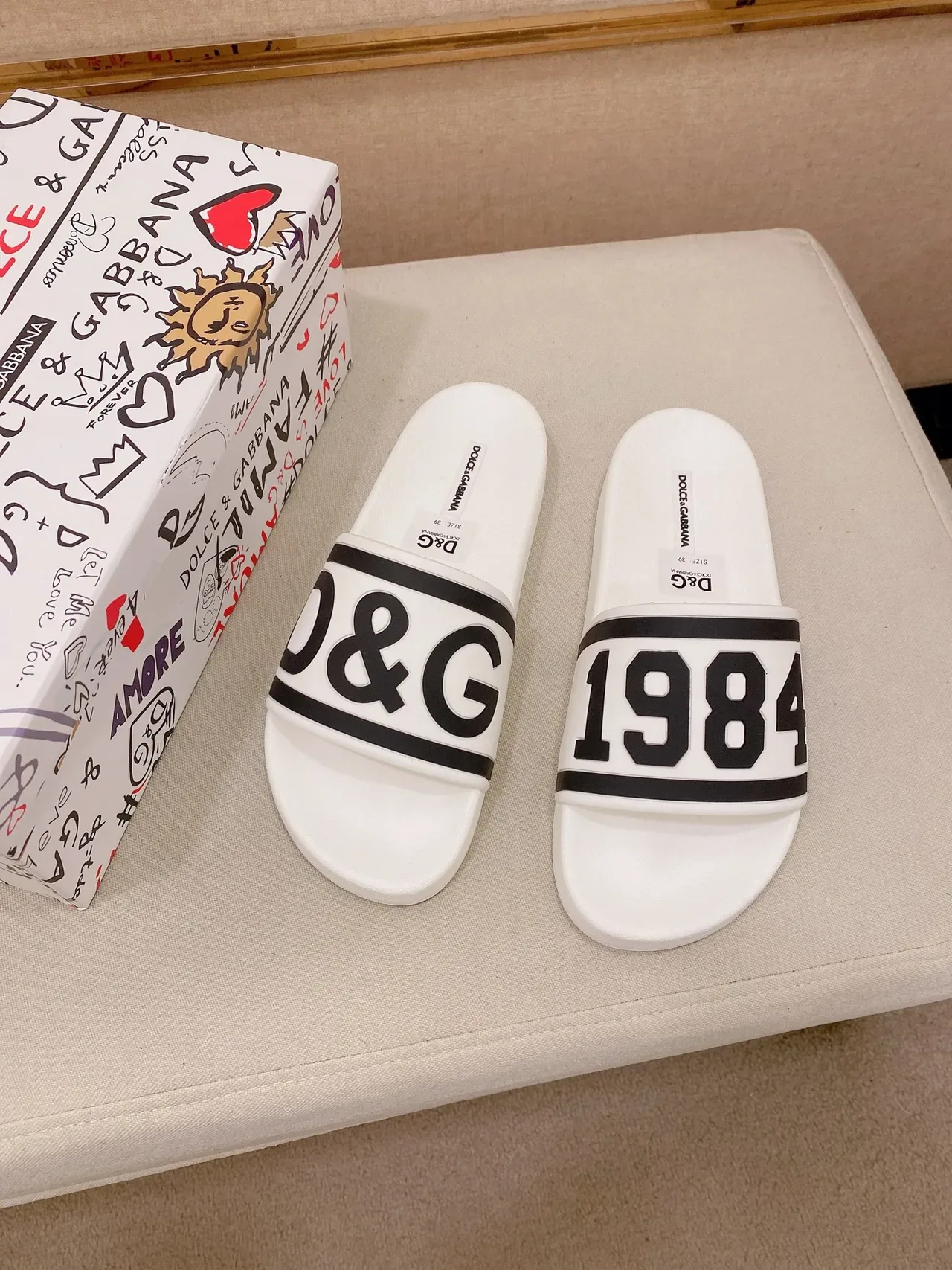 Dolce & Gabbana D&G 1984 Slide Slippers 9