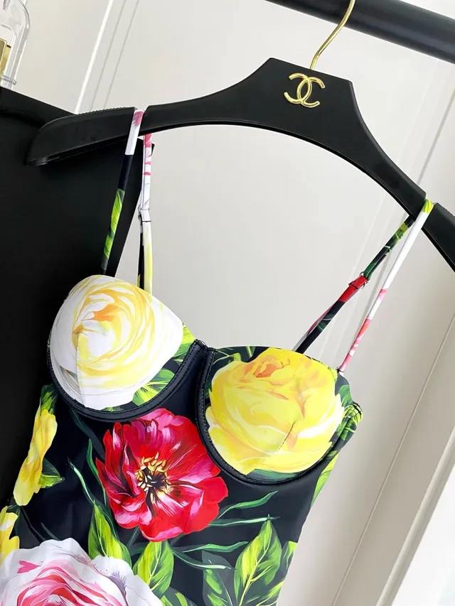 Dolce & Gabbana Maillot de bain à bustier imprimé floral une pièce 7