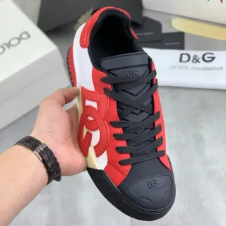 Dolce & Gabbana NS1 Rouge Noir Logo Bold Panneau Latéral Semelle Sculptée Chunky Sneakers Lifestyle