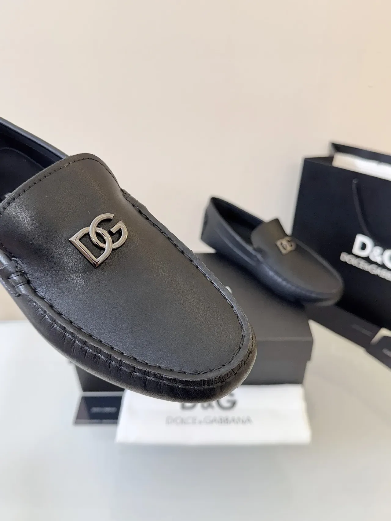 Dolce & Gabbana Portofino 黑色皮革 DG Logo 乐福鞋 3
