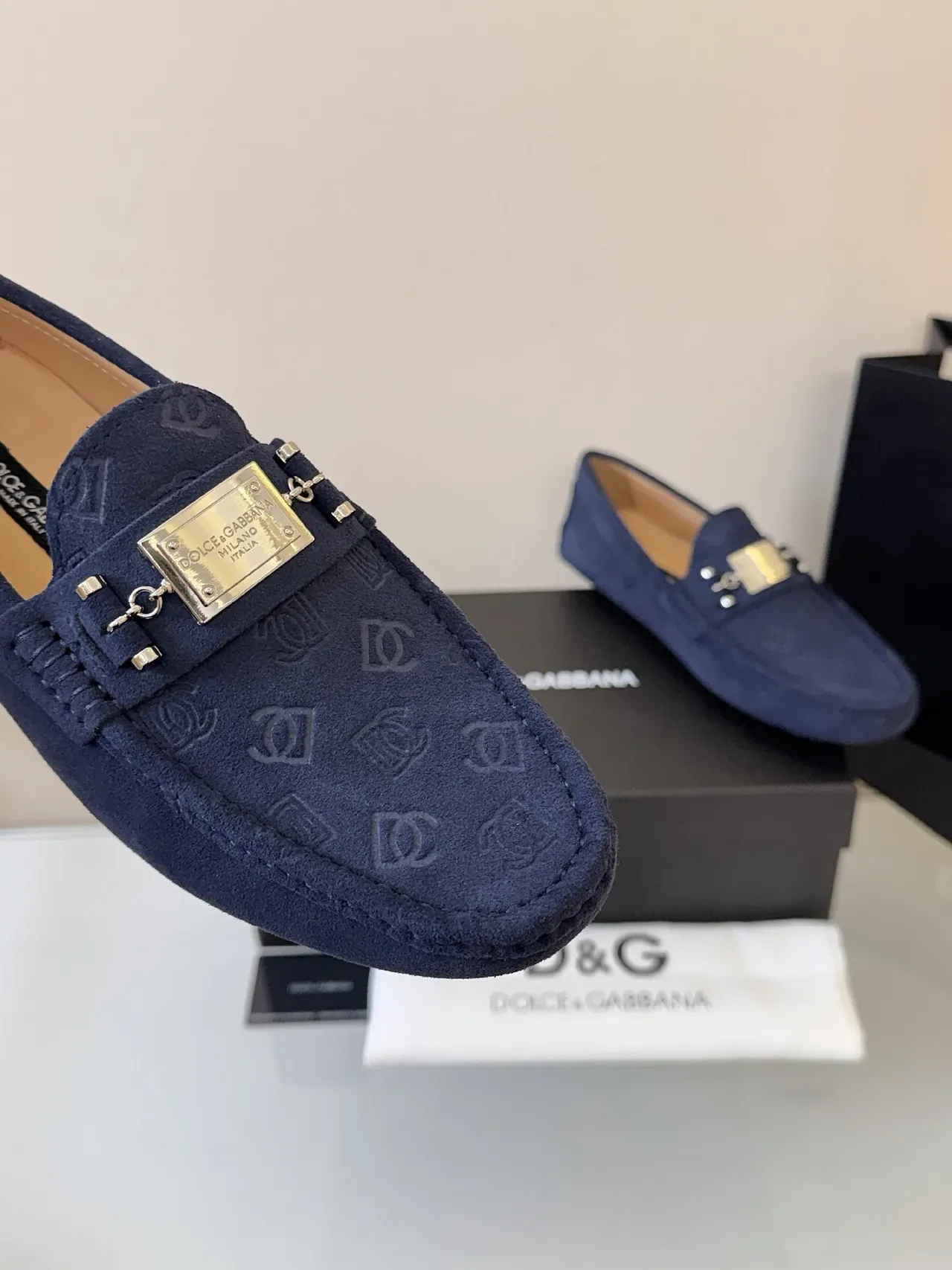 Dolce & Gabbana Portofino 海军蓝 金 麂皮 压花单色 乐福鞋 3
