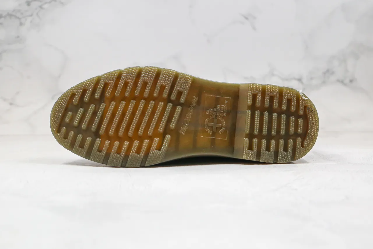 Dr. Martens 1460 काला पेबल लेदर 8-Eyelet मार्टिन बूट 2