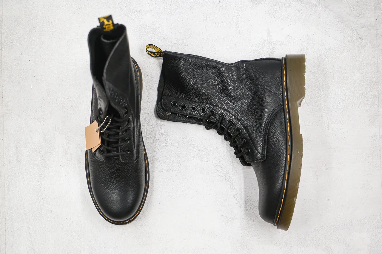 Dr. Martens 1460 काला पेबल लेदर 8-Eyelet मार्टिन बूट 9