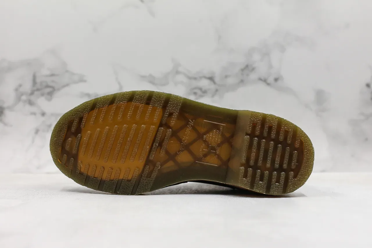 Dr. Martens কালো হলুদ মসৃণ চামড়া লোচড় সাইড গুসেট চেলসি বুট 9