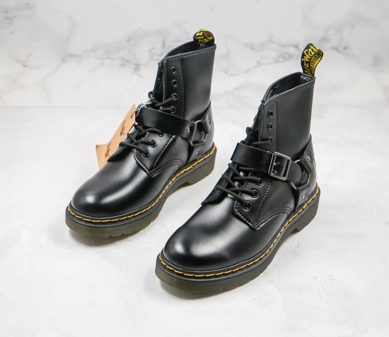 Dr. Martens মার্টিন বুট কালো/হলুদ চিকন চামড়া ওয়েল্ট স্টিচিং 8