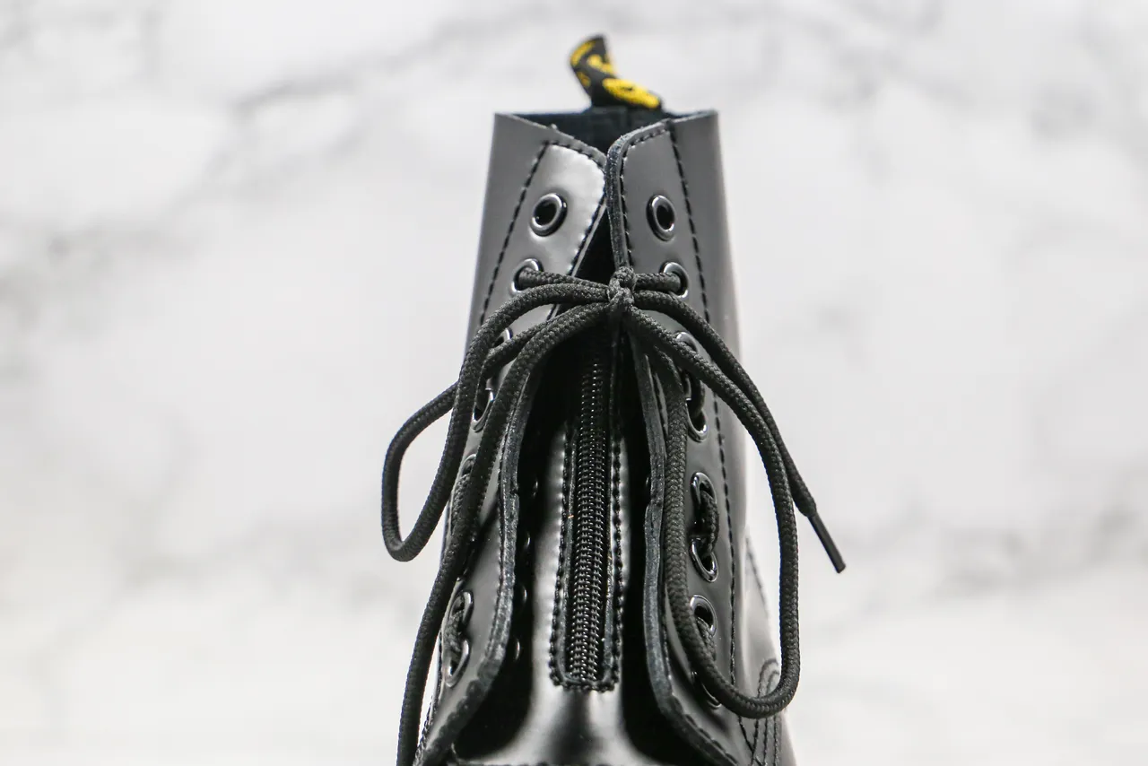 Dr. Martens Jadon काला पीला प्लेटफॉर्म सोल कैप टो मार्टिन बूट्स 10