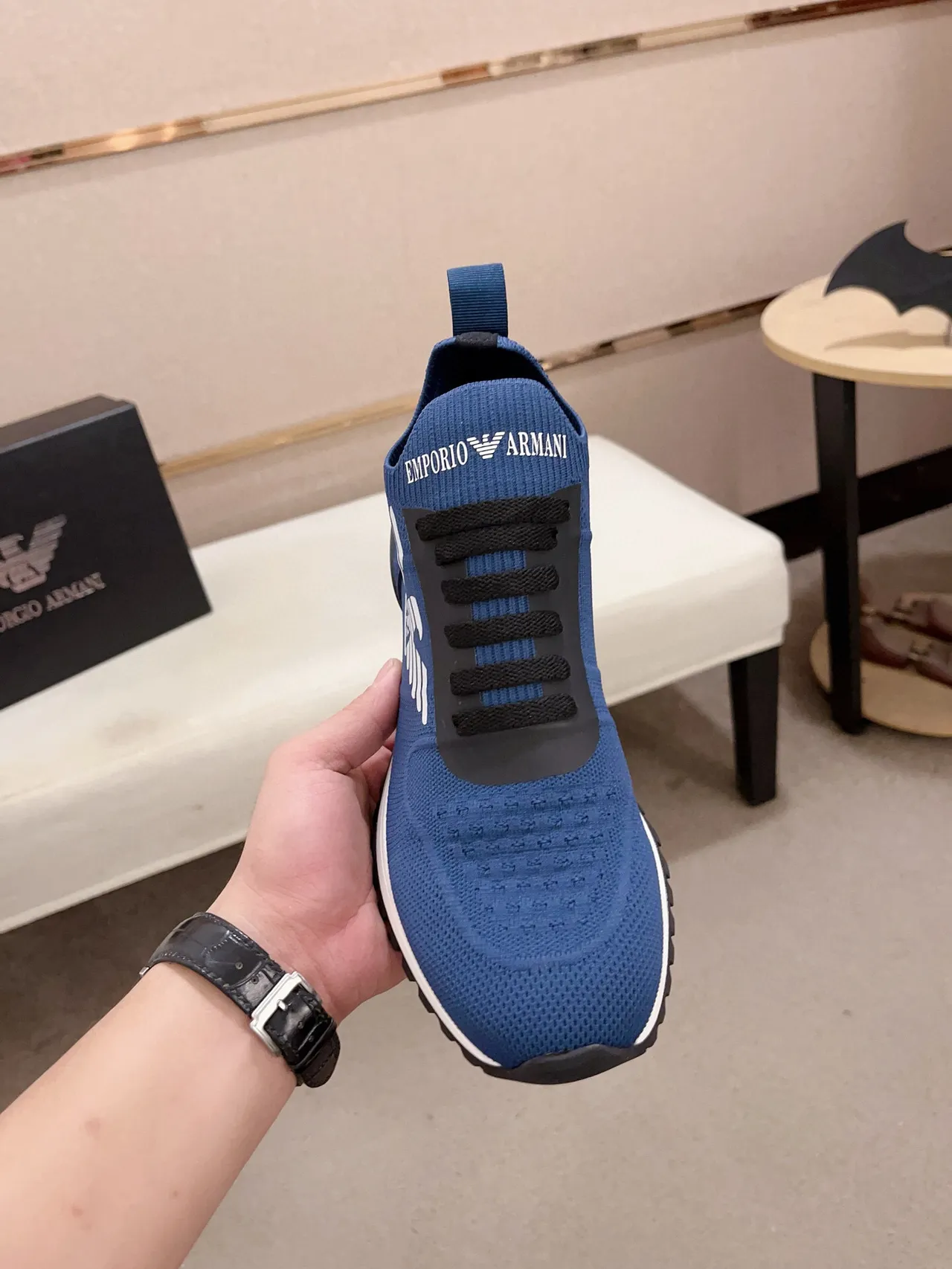 Emporio Armani Basket Lifestyle Bleu Tricot avec Logo Aigle 2
